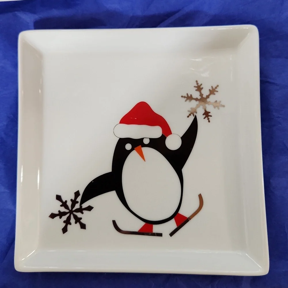 Crate&Barrel christmas penquin